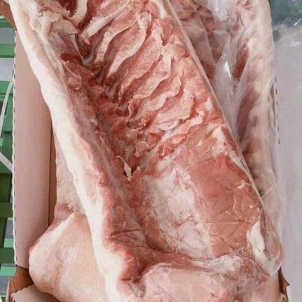 Cửa hàng thịt heo đông lạnh Tây Ninh