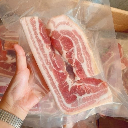 VIFOOD – Tổng Kho Thịt Bò, Thịt Gà, Thịt Heo, Hải Sản Đông Lạnh tại Xã Bình Thuận, tỉnh Sơn La