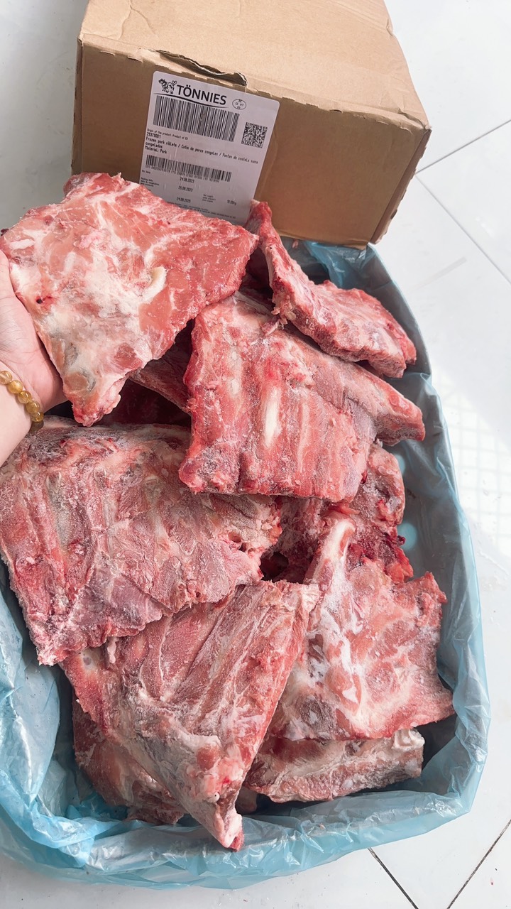 Sườn Vai Tonnies