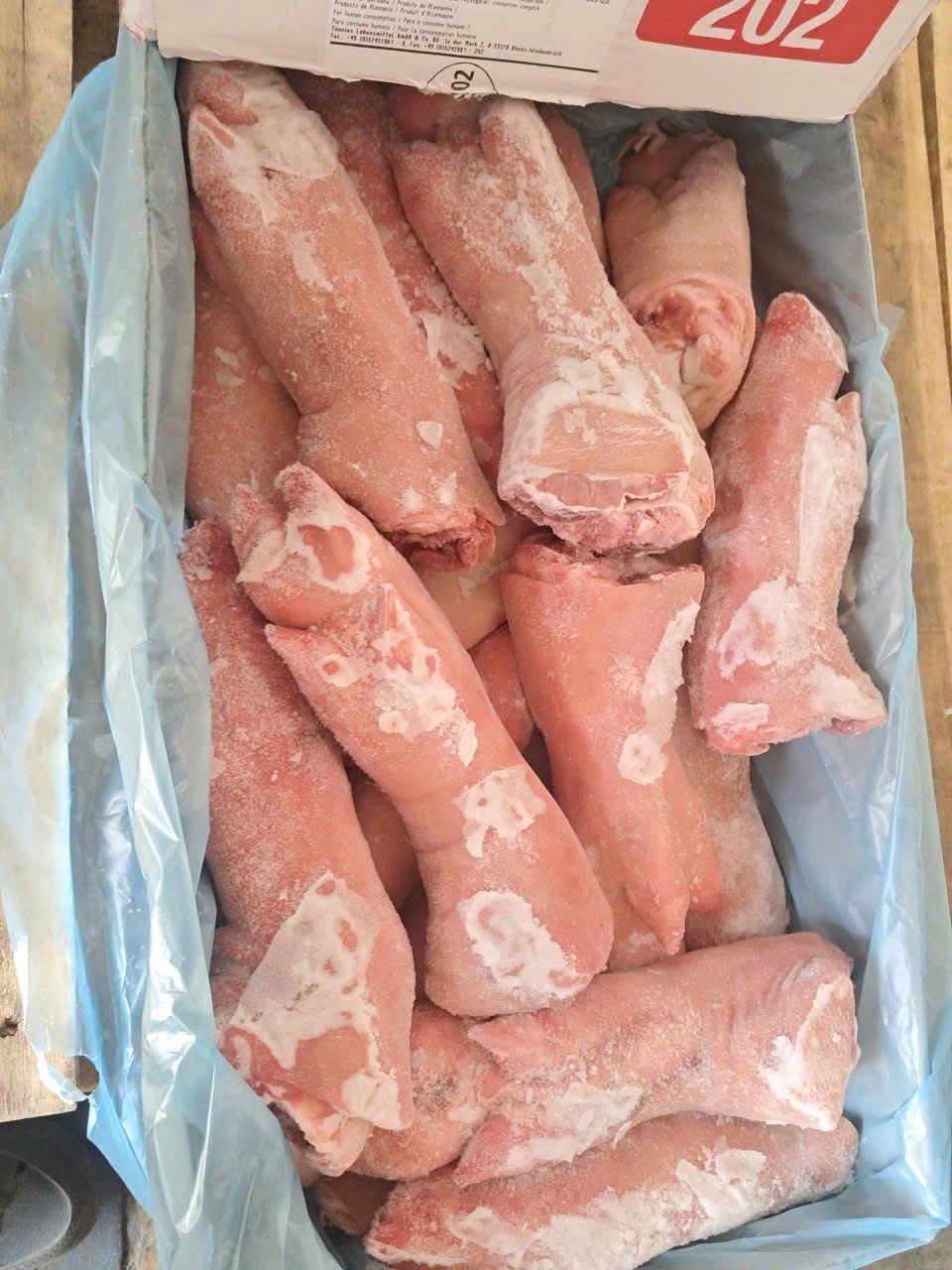 Dựng Trước Heo Tönnies Thùng 10kg Nhập Khẩu Đức Giá Tốt