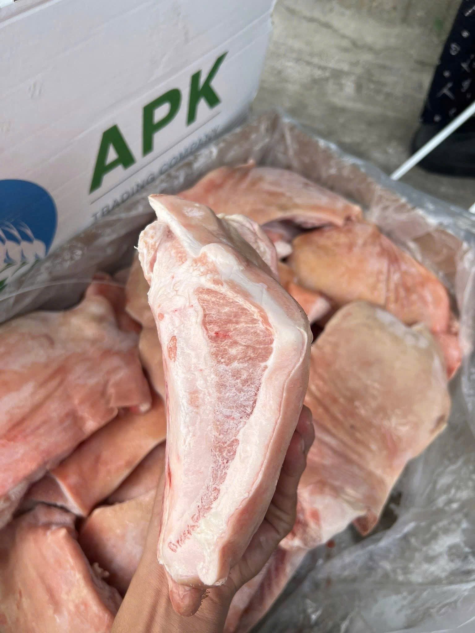 Má Heo Có Da APK Đông Lạnh Nhập Khẩu