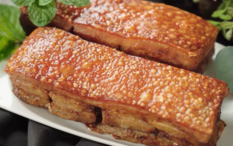 Cách làm heo quay da giòn bằng nồi chiên không dầu