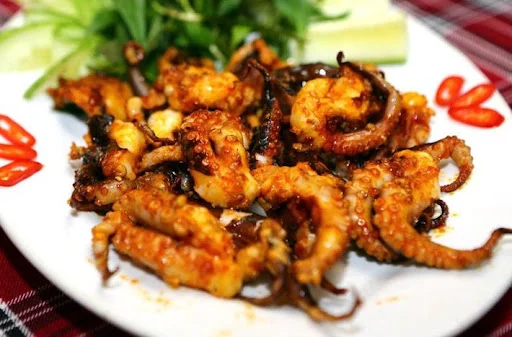 Râu bạch tuộc nướng muối ớt