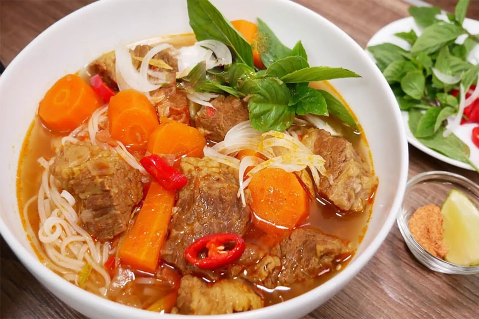 Hủ tiếu bò kho nạm bò nhập khẩu