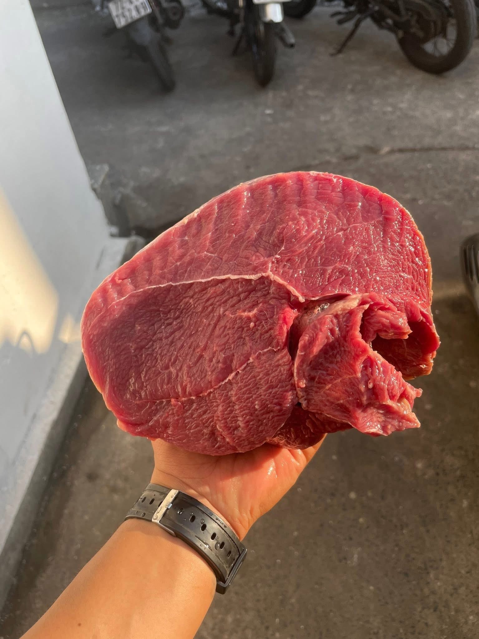 Đùi Gọ Trâu 42 Royal Thùng 20kg