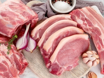 Quận 12 Mua Thịt Heo Đông Lạnh Ở Đâu Uy Tín? Có Ngay Tại VIFOOD!