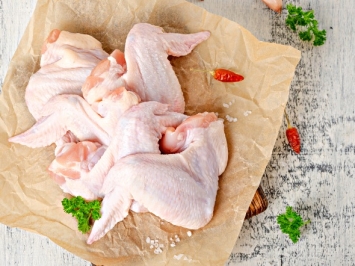 Những Điều Bạn Cần Biết Về Thịt Gà Đông Lạnh Nhập Khẩu Tại Quận 4